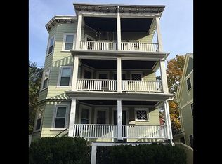 25 Cleveland St, Somerville, MA 02143