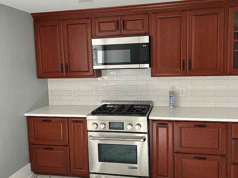 104 Hamburg St #1 — Photo 5