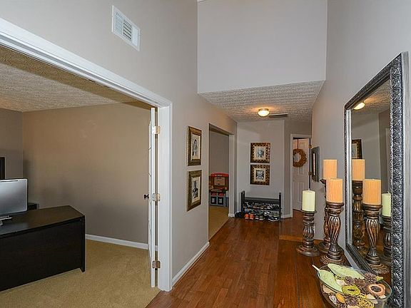 4th image of 262 Weatherstone Pointe Dr