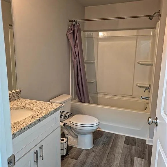 430 Village Creek Dr #B — Photo 19