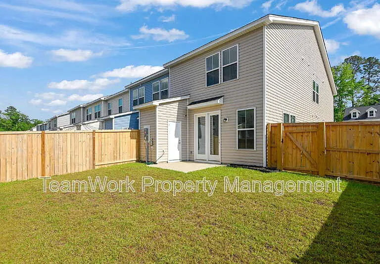 506 Green Fern Dr — Photo 31