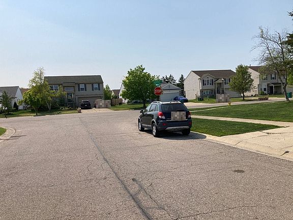 5th image of 7512 Bermuda Dunes Dr