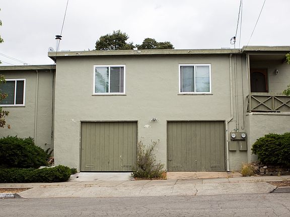 2nd image of 3651 Maple Ave