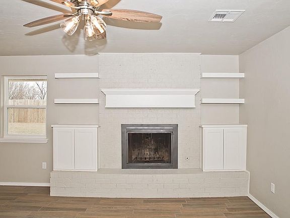 3rd image of 2107 Vanessa Dr