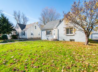 818 Meadowbrook Ave SE, Warren, OH 44484
