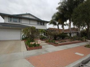 6151 Softwind Dr, Huntington Beach, CA 92647