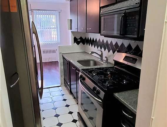 5th image of 87-10 149th Ave #1-D