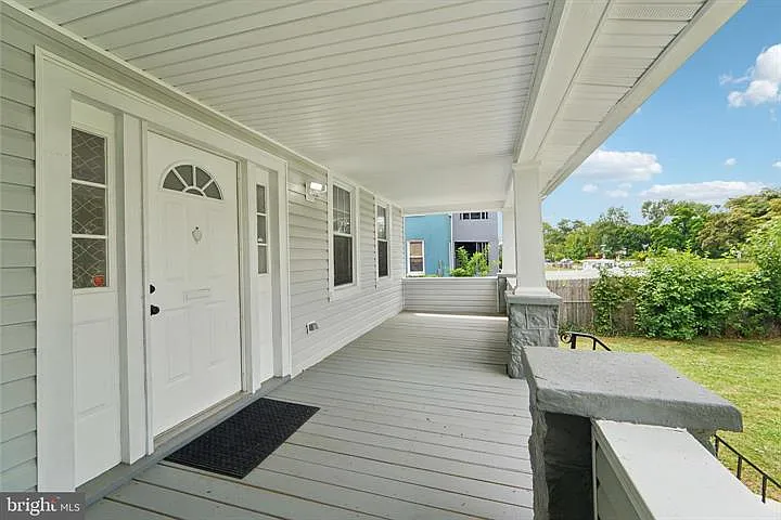 3911 Chatham Rd — Photo 5