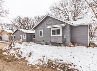 35 Pennsylvania St, Carlisle, IA 50047