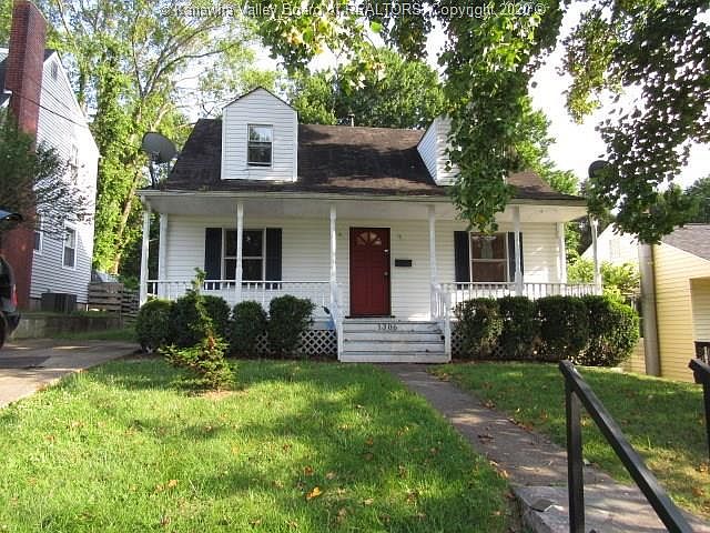 1st image of 1306 Camden Dr