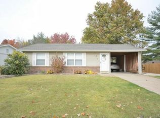 18 Countryside Dr, Saint Peters, MO 63376