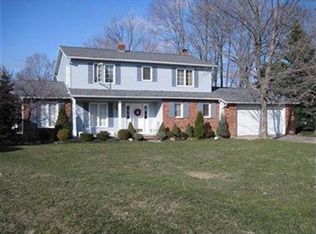 5731 Noble Ct, Willoughby, OH 44094