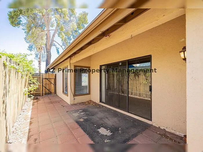 5502 E Roanoke Ave — Photo 20