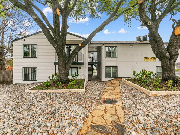 Winding Way Apartments