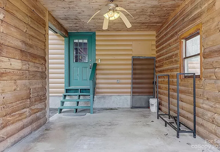 Sunshine Dr — Photo 10