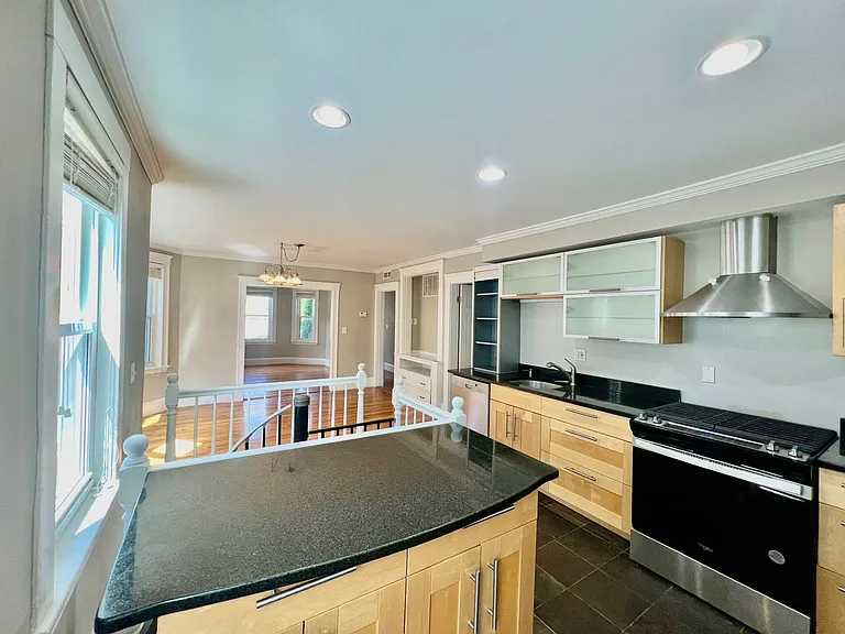 18-20 Rice St #1 — Photo 3