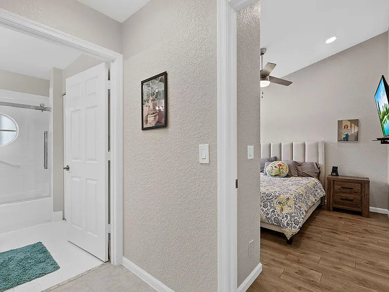 8050 Aberdeen Dr #202 — Photo 27