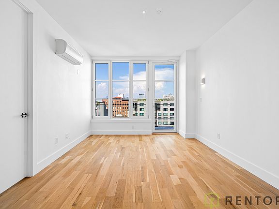 4th image of 88 N 1st St #7D