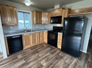 200 Anderson St NW #8, Creston, WA 99117