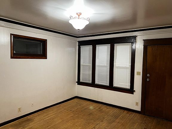 2nd image of 3460-3460 N Holton St