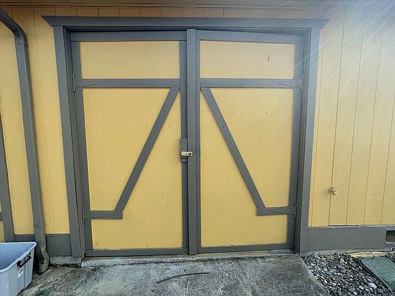 2nd image of 1465 & 1467 Gleason Ave #Sawd1465