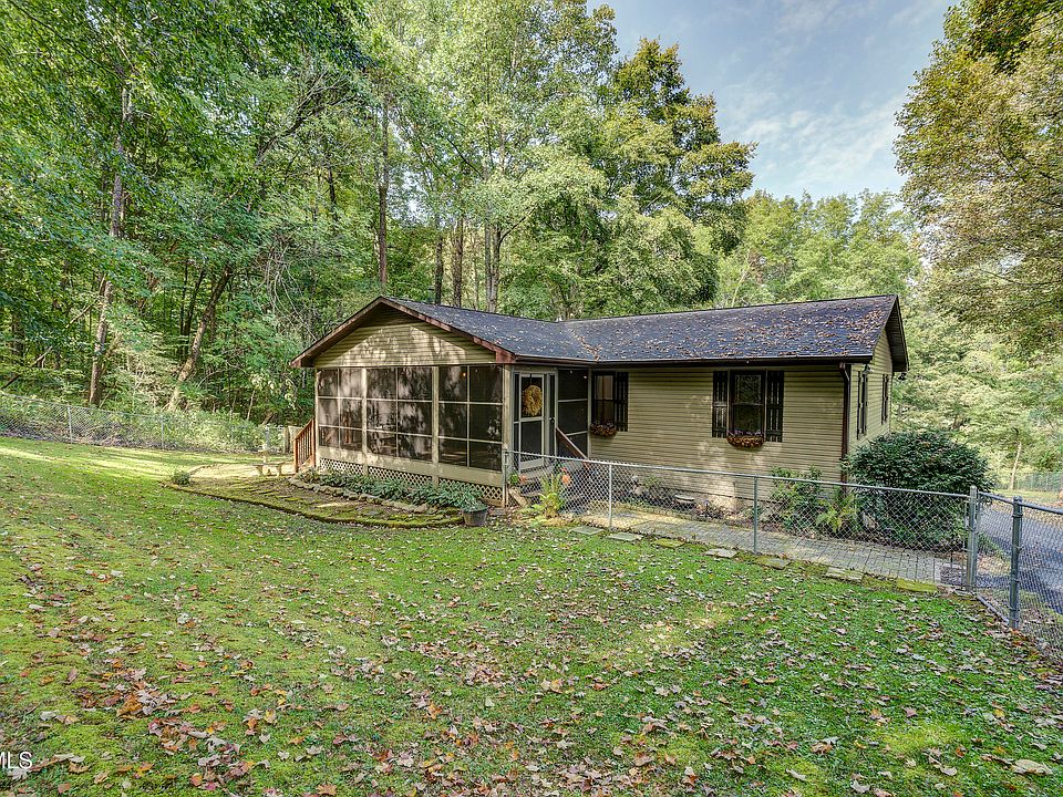 1st image of 589 Headtown Rd