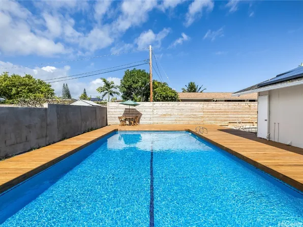 158 Kapaa St, Kailua, HI 96734