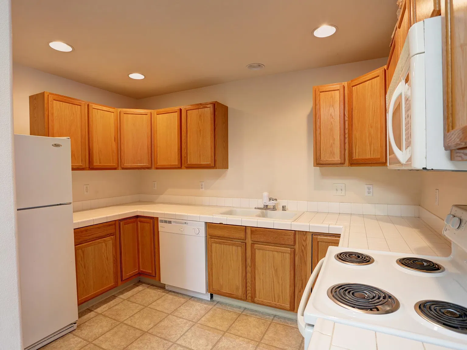 3303 NW Pacific Rim Drive — Photo 3