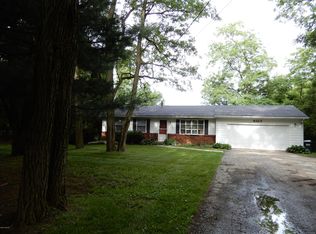 8313 N 40th St, Augusta, MI 49012