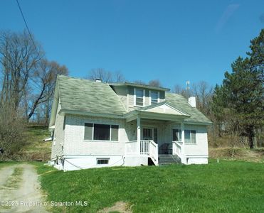 75 Hamlin Hwy, Moscow, PA, 18444