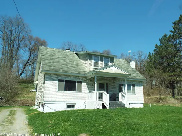 75 Hamlin Hwy, Moscow, PA 18444