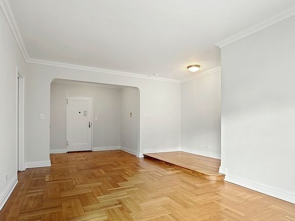 4th image of 10 Downing St APT 4E