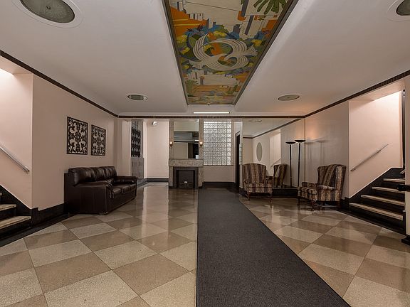 3rd image of 55 E 190th St APT 27