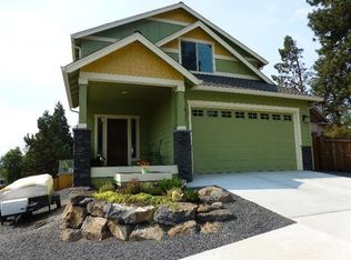 1085 NE 9th St, Bend, OR 97701