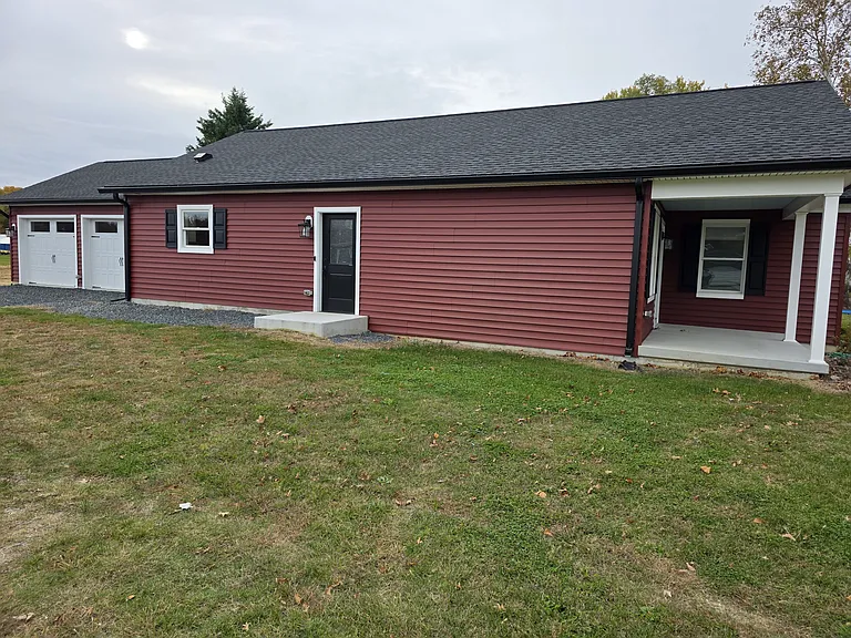1341 E Riverside Ave — Photo 18