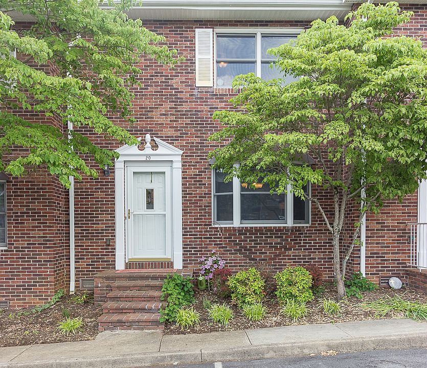 1st image of 17 Heritage Dr APT 20