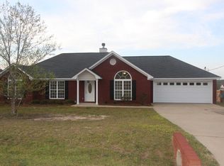 65 Redwood Dr, Phenix City, AL 36869