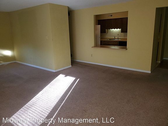 3rd image of 507K Columbia Dr