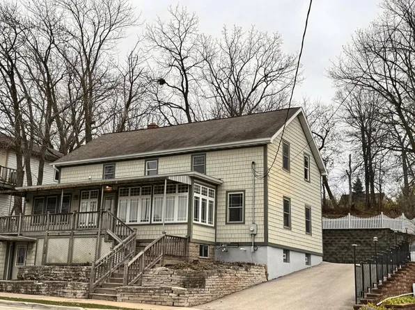 705 East Main STREET, Waukesha, WI 53186