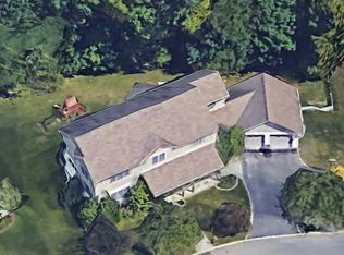 2 Castle Hl, Dobbs Ferry, NY 10522