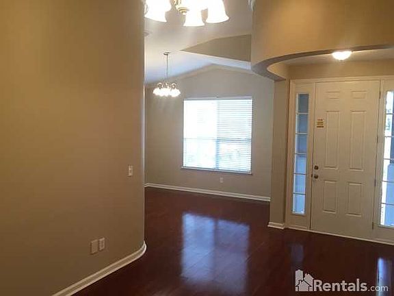 2nd image of 2627 Ashfield Ct