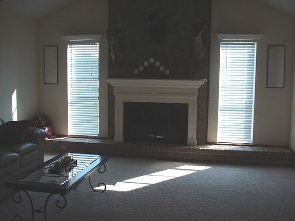 5th image of 104 Oak Vine Dr