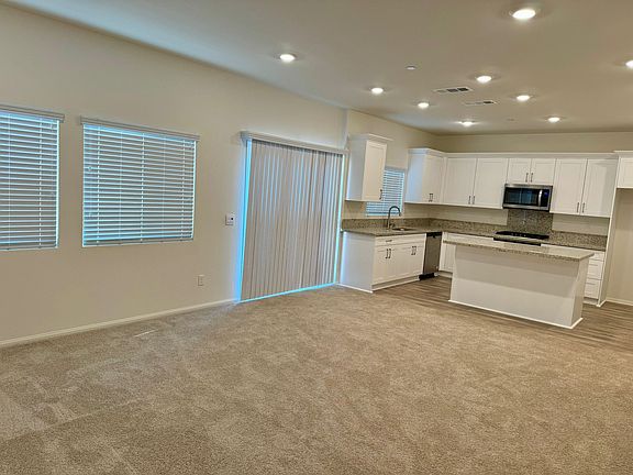 3rd image of 8426 Arbolita St