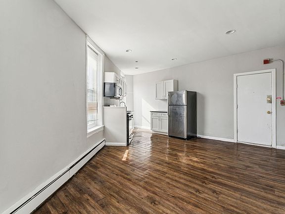 5th image of 3515 Indian Queen Ln #1B