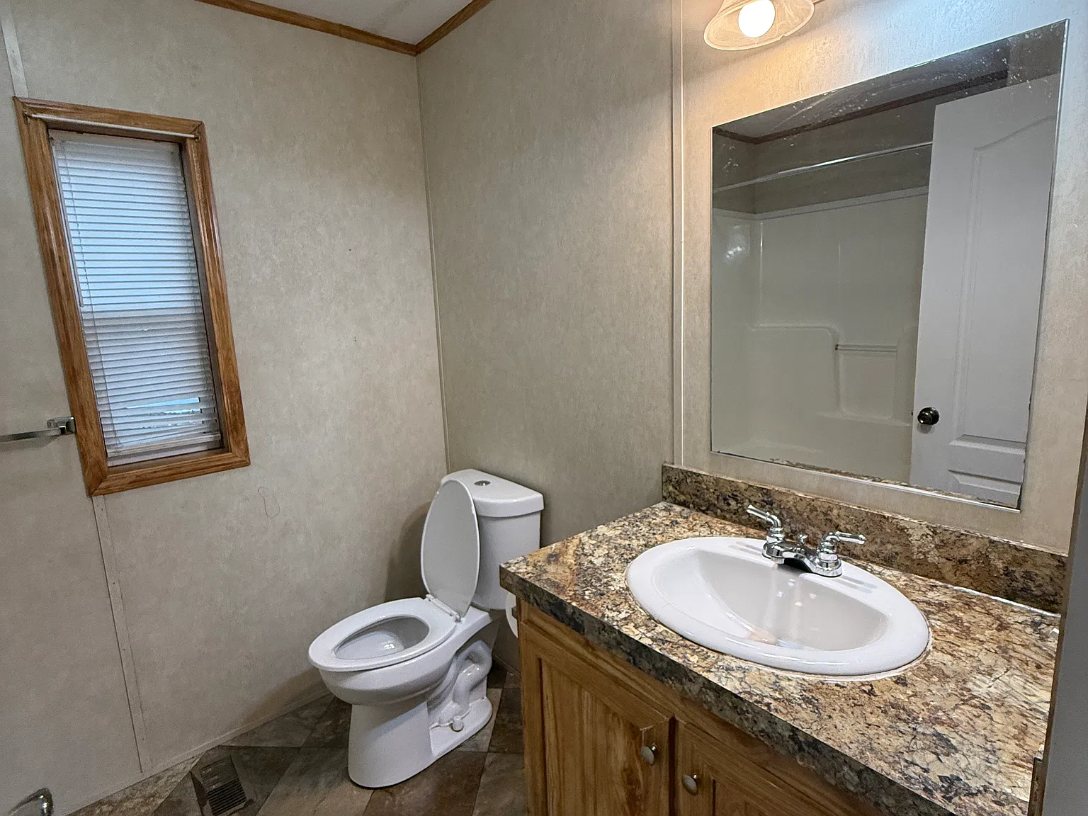 2 bed, $1,850 — Photo 4