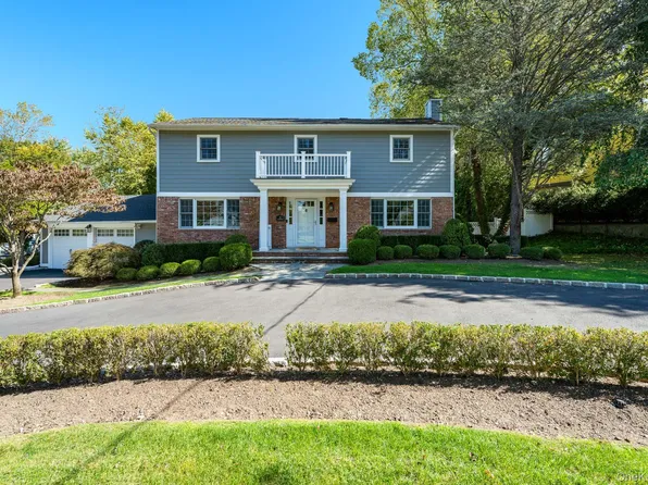 15 Rockinghorse Trail, Rye Brook, NY 10573
