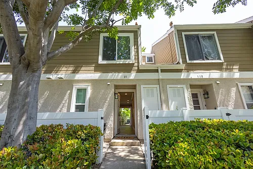 111 Abbeywood Ln Photo 1