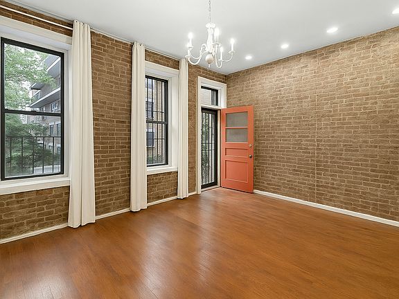 3rd image of 324 E 50th St APT 1B