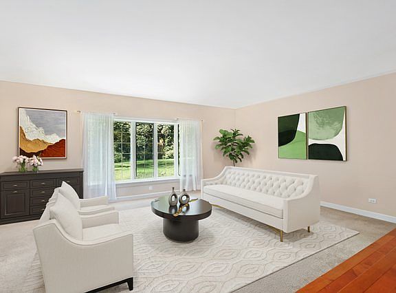 4th image of 878 Saint Andrews Way