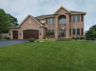 1101 Auburn Dr, Yorkville, IL 60560